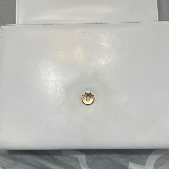 Go Away Sale - last day 👜VALENTINO GARAVANI VINTAGE -💯authentic no to offer - Picture 6 of 11